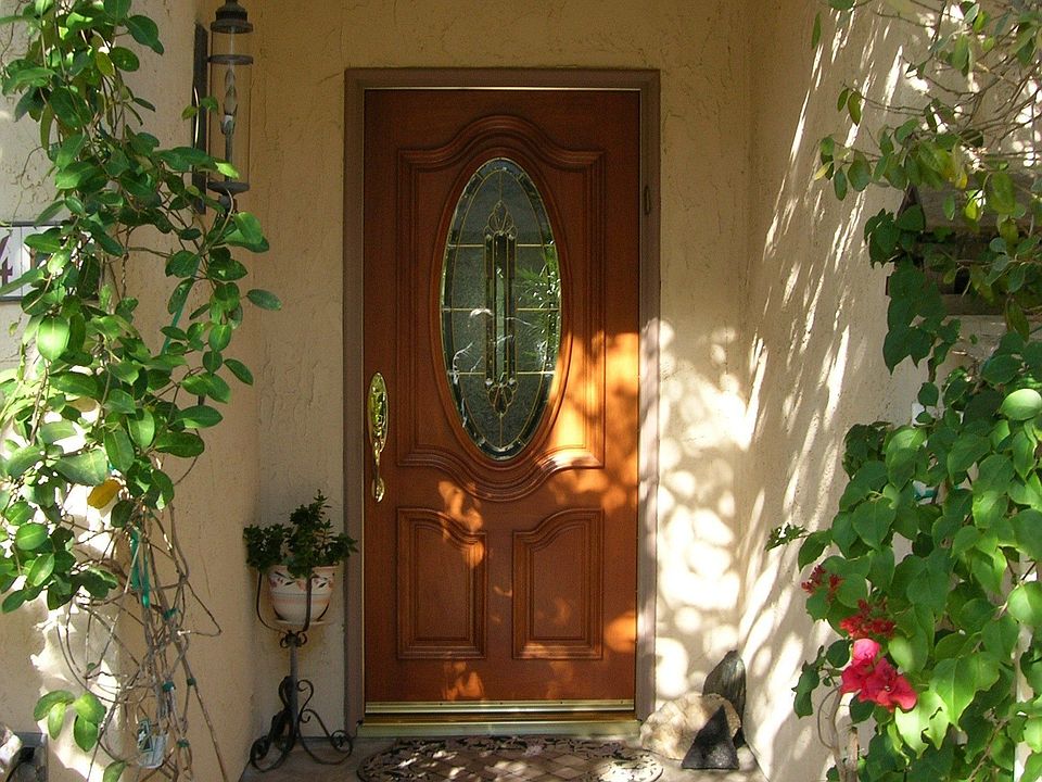 FRONT DOOR