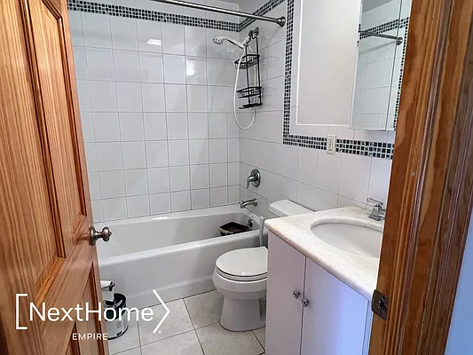 Rented by NextHome Empire | media 25