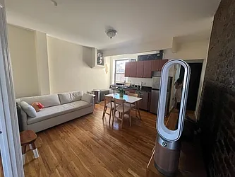 Rented by Cooper & Cooper Real Estate