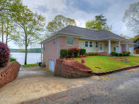 3rd image of 961 Lotawata Dr