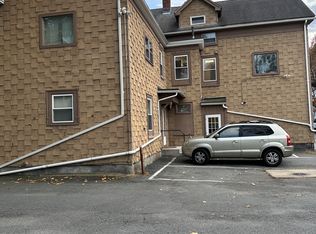 19 Division St #R2, North Attleboro, MA 02760