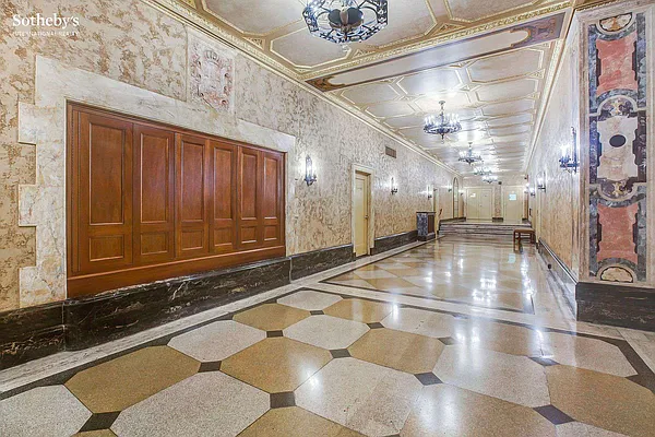 Sold by Sotheby's International Realty | media 15