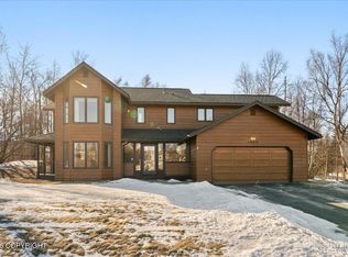 1855 N Kentucky Derby Dr, Palmer, AK 99645