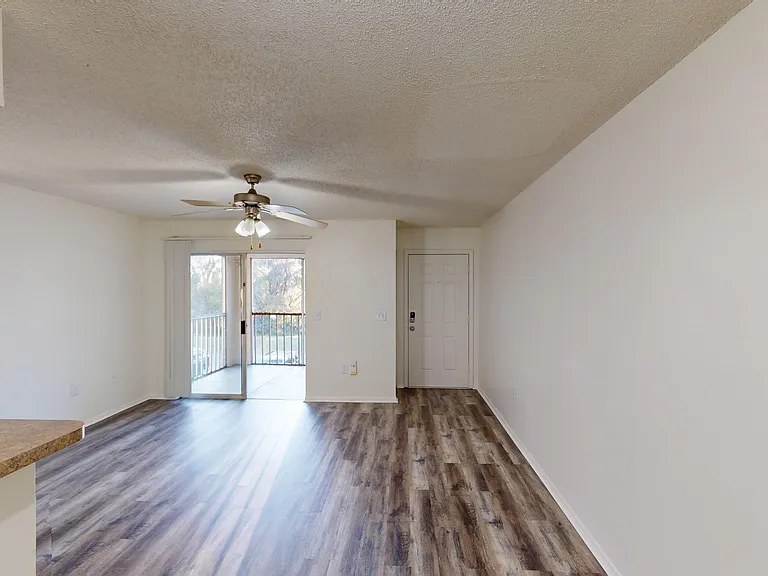Lakewood Place — Photo 73