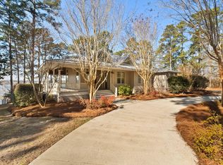 28 Bent Pebble Point, Lumberton, MS 39455