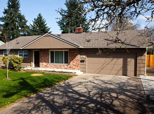 1083 Oakway Rd, Eugene, OR 97401