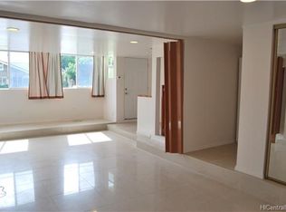 2216 Manoa Rd #A, Honolulu, HI 96822