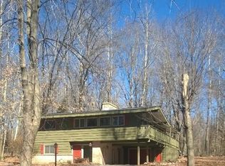 12030 Belle Isle Dr, Stanwood, MI