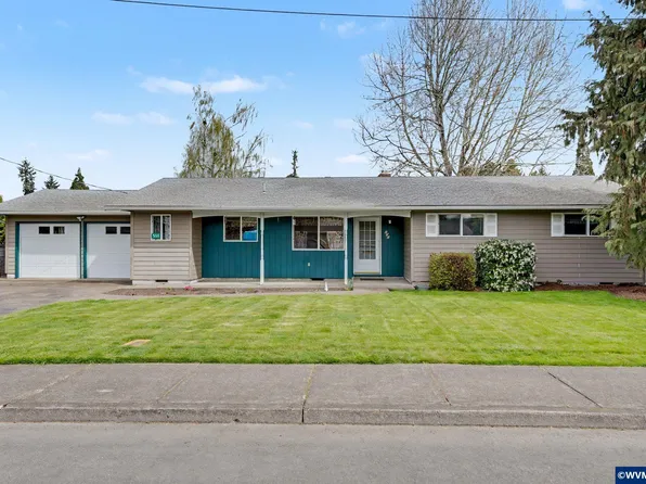 555 Sacre Ln N, Monmouth, OR 97361