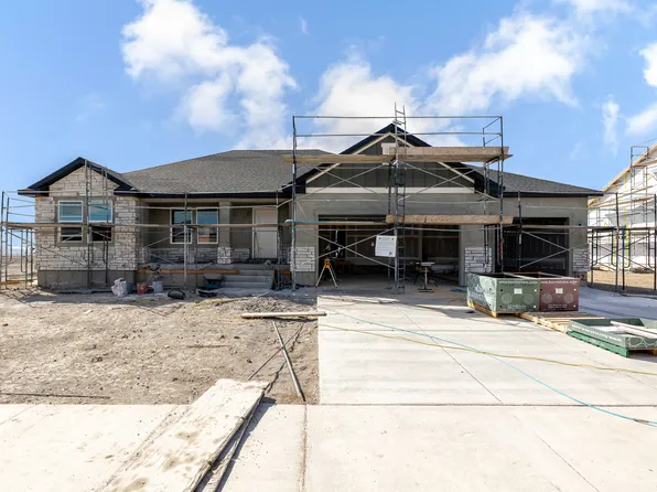 4405 N Dwarven Dr #122, Eagle Mountain, UT 84005