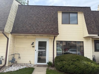 6034 Virginia St, Merrillville, IN, 46410