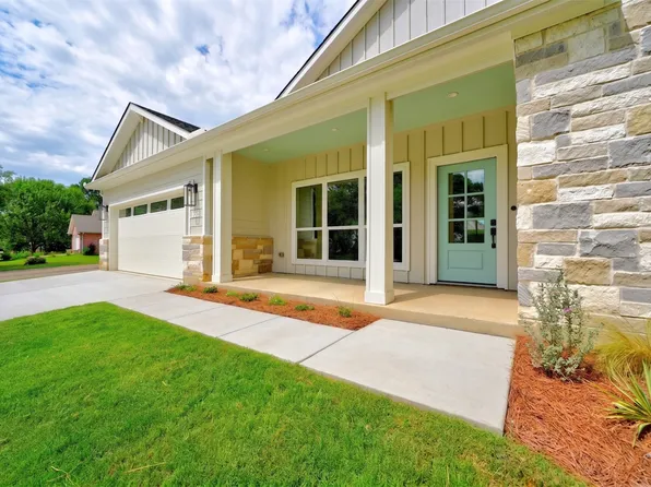 298 Autumn Wood Trl, Gun Barrel City, TX 75156