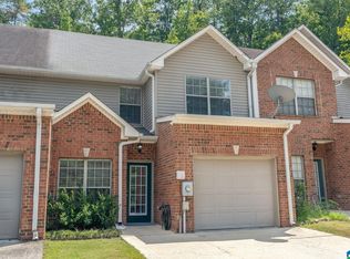 460 Highland Cove Dr, Hoover, AL 35226