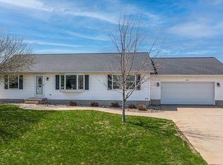 505 D Ave, Atkins, IA 52206