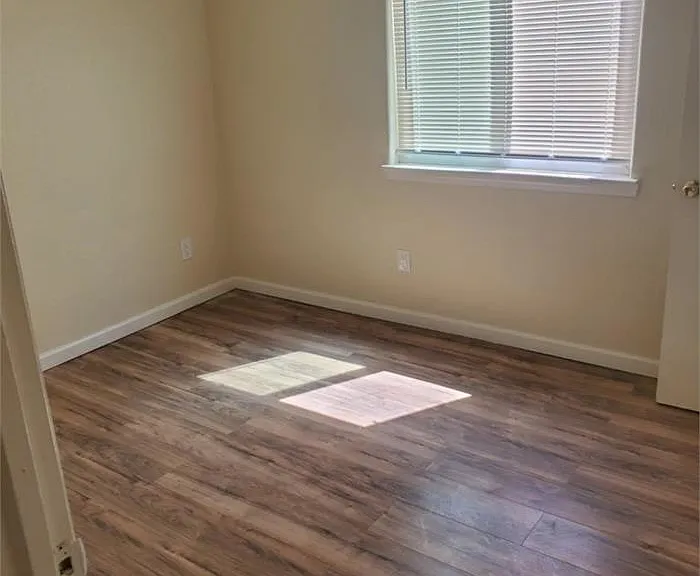 3520 Y St #1 — Photo 16