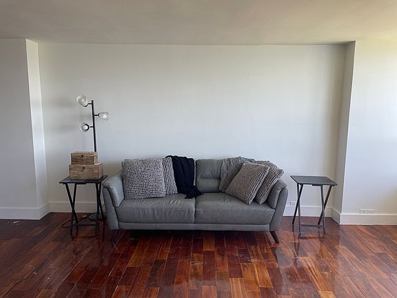 3rd image of 4800 S Lake Shore Dr #2403N