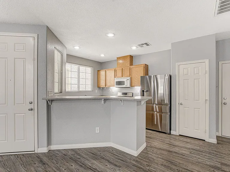 3909 Sweet Pine St #102 — Photo 10