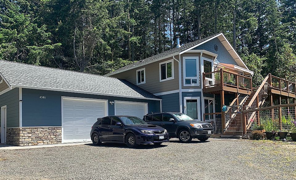 2nd image of 4303 S Discovery Rd
