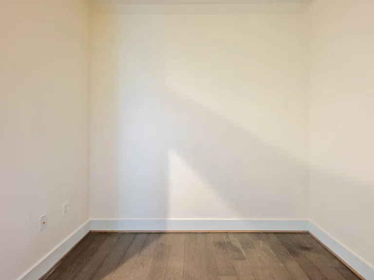 1500 Pennsylvania Ave SE #310 — Photo 22