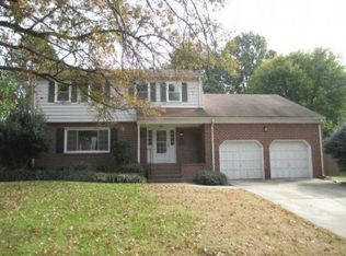 596 Windjammer Cres, Newport News, VA 23602