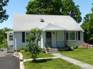 130 Clematis Ave, Waterbury, CT 06708