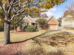 1535 Argonne Ln, Alpharetta, GA 30004