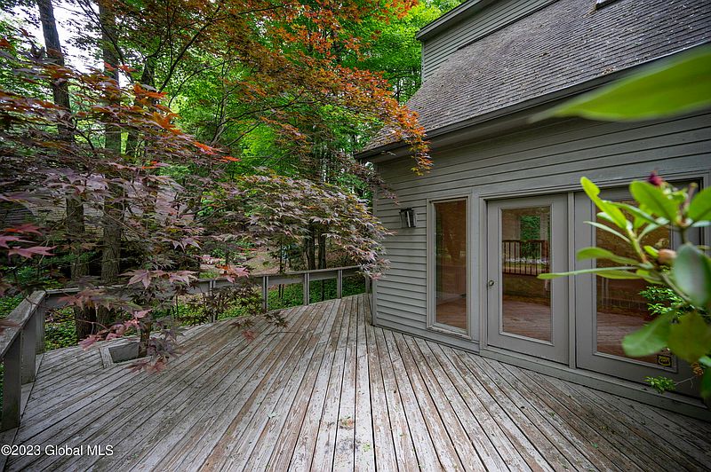 3rd image of 3 Beech Ridge Road
