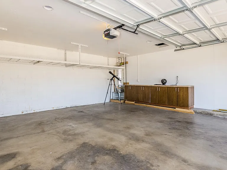 5820 N 86th St — Photo 23