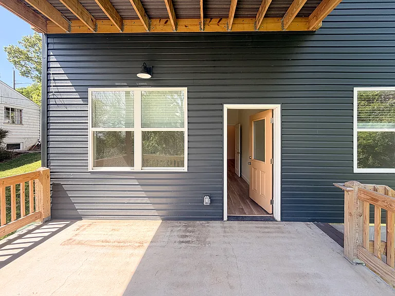 2806 Mineral Springs Ave — Photo 19