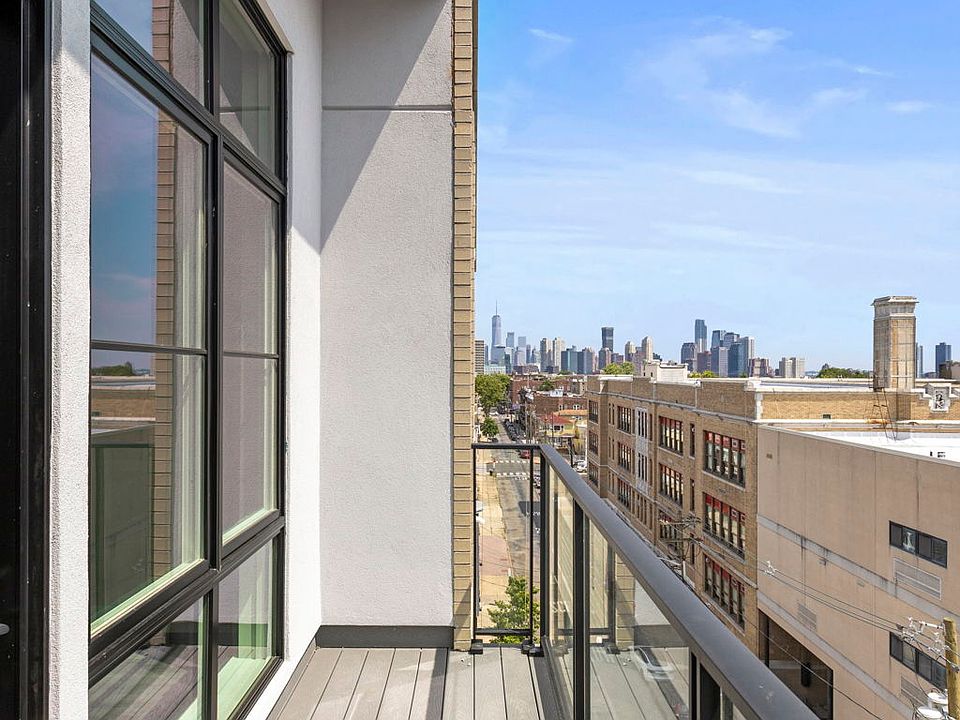 1st image of 70 Central Ave #408