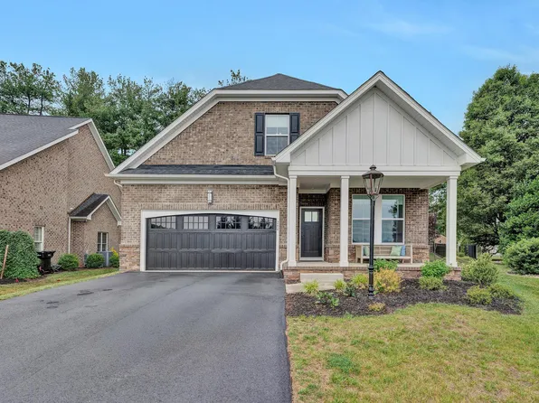 260 Stonecreek Way, Roanoke, VA 24019