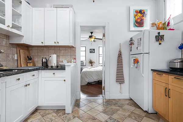 Rented by Realty Collective | media 3