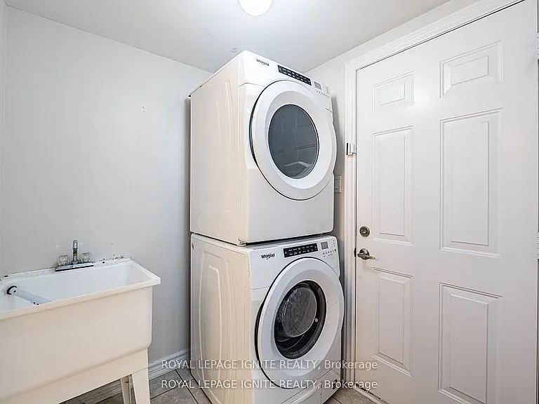 37 Aspen Hills Rd — Photo 33