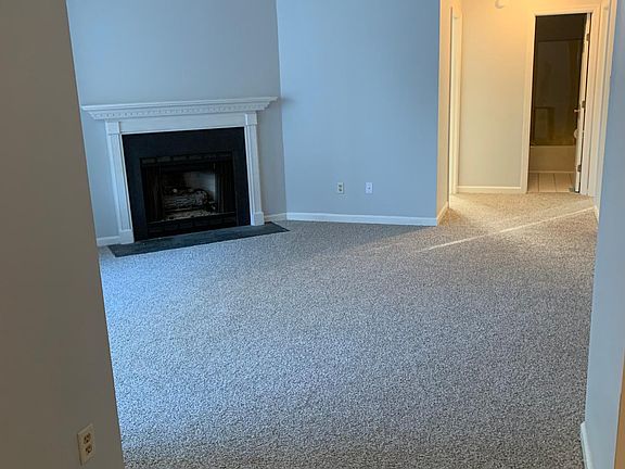 3rd image of 214 Orchard Dr