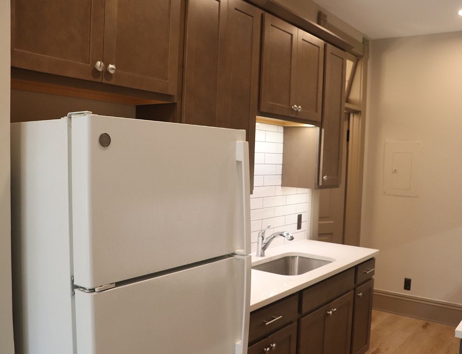 Kitchen 1