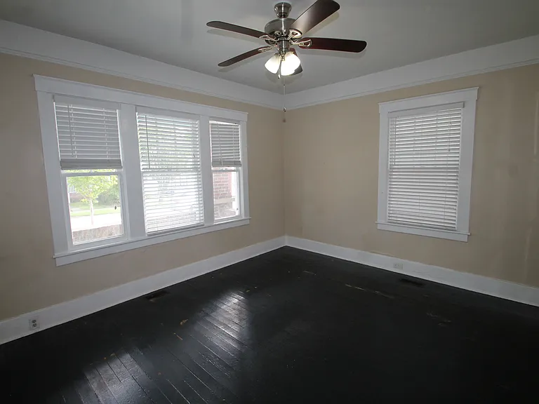514 E Anderson St #B — Photo 6