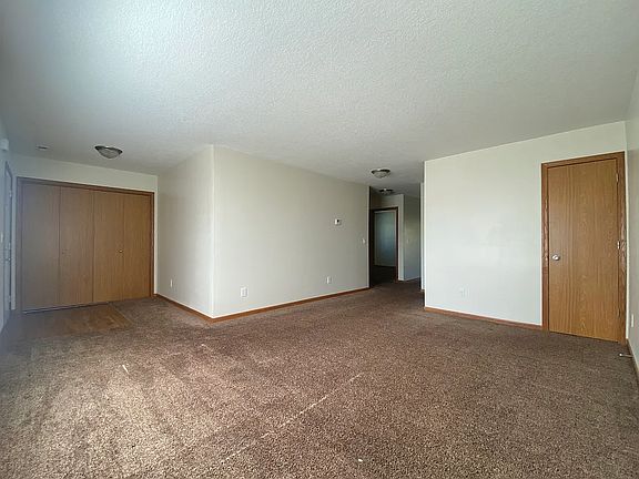 3rd image of 1708 W Jester Park Dr