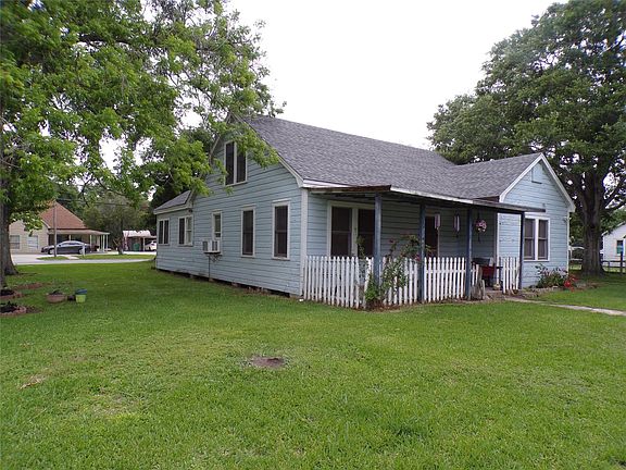 3rd image of 409 Mayfield Ave