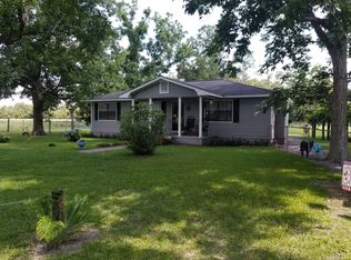 870 Waynes Ln, Waycross, GA 31503