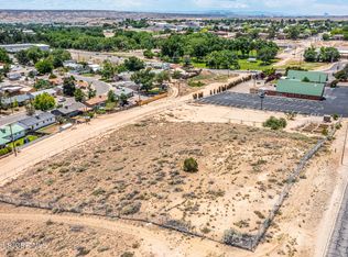 711 E 30th St, Farmington, NM 87401