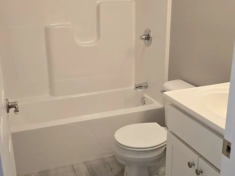 3465 N Pointe Ave — Photo 9