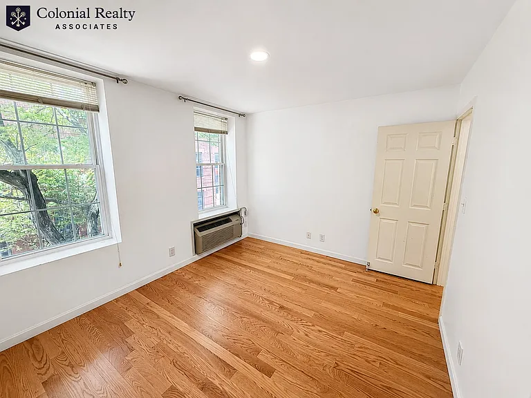 74 Tyler St #C — Photo 16