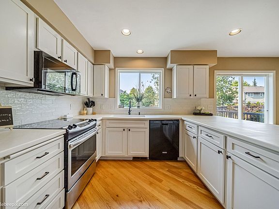 3rd image of 4102 S Morrill Ct