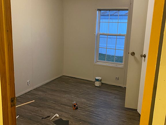 4th image of 3930 Halfpap Ln
