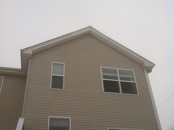 3rd image of 1496 Cambria Dr #209-6