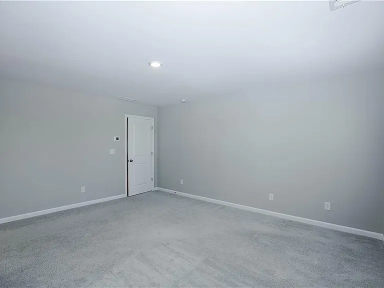 4355 Magpie Dr — Photo 18