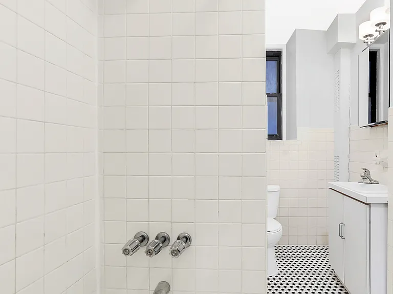 121 Madison Ave #6H — Photo 6