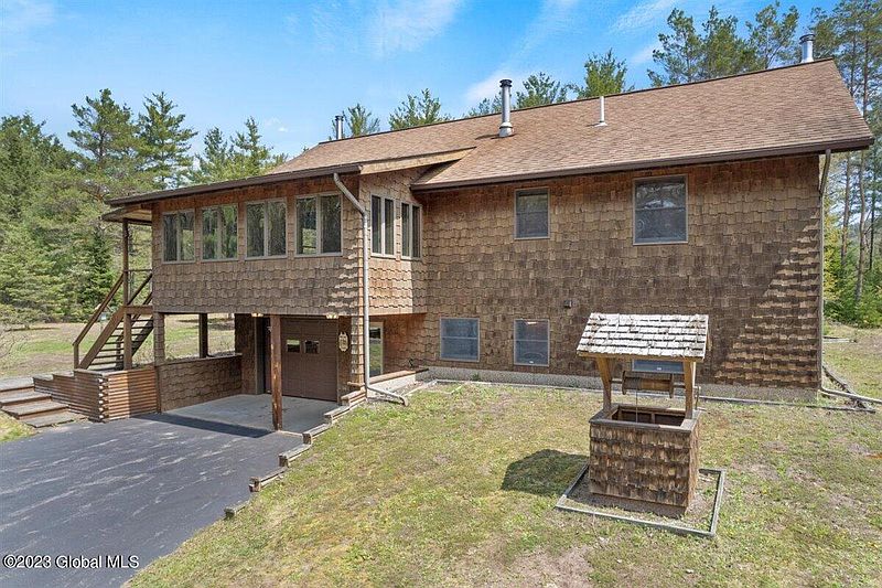 4th image of 234 Trout Brook Rd. Road