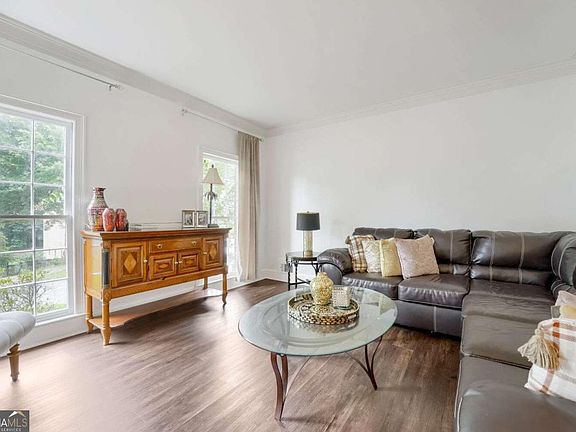 5th image of 3335 Arborwoods Dr