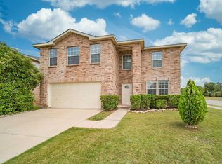 1933 Shasta View Dr, Justin, TX 76247